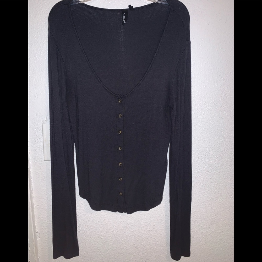 Light weight long sleeve